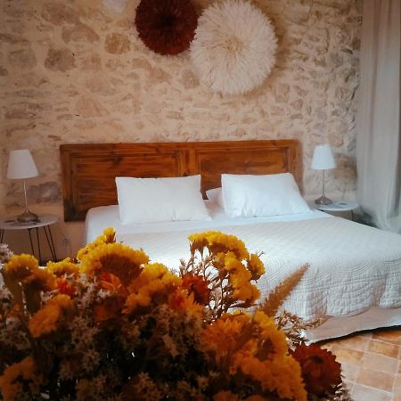 Chambre D'Hotes Face Au Lavoir Méthamis 外观 照片