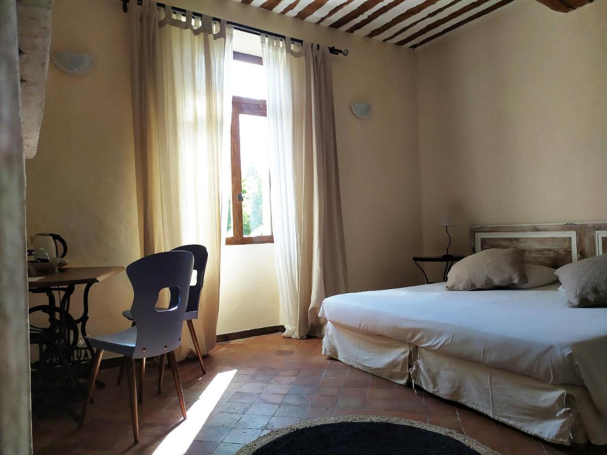 Chambre D'Hotes Face Au Lavoir Méthamis 外观 照片