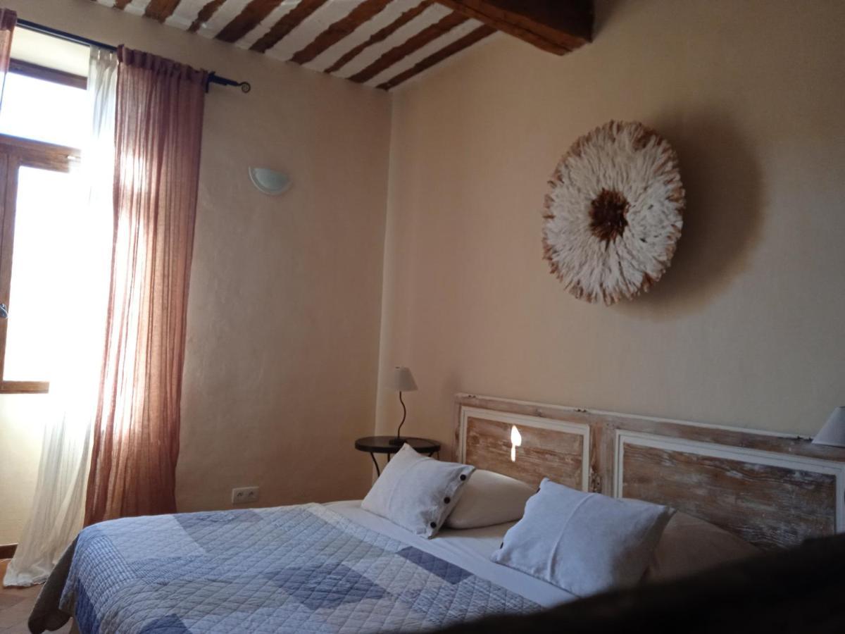 Chambre D'Hotes Face Au Lavoir Méthamis 外观 照片