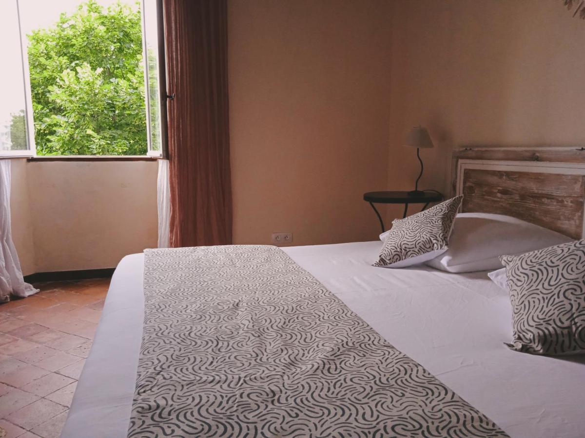Chambre D'Hotes Face Au Lavoir Méthamis 外观 照片