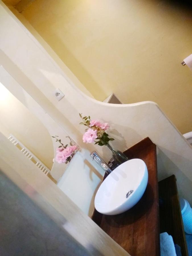 Chambre D'Hotes Face Au Lavoir Méthamis 客房 照片