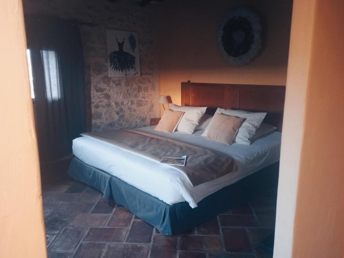 Chambre D'Hotes Face Au Lavoir Méthamis 外观 照片